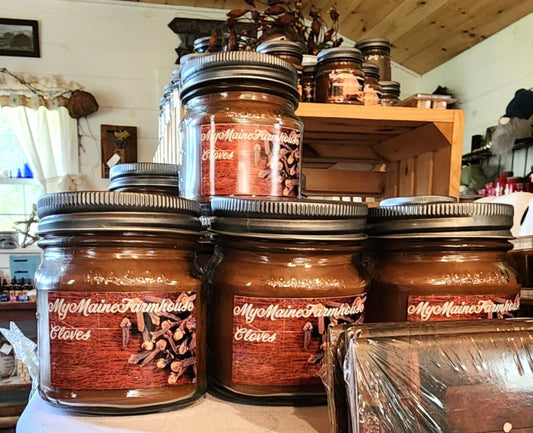Cloves Soy Candle – Warm Spiced Clove & Cozy Rustic Scent