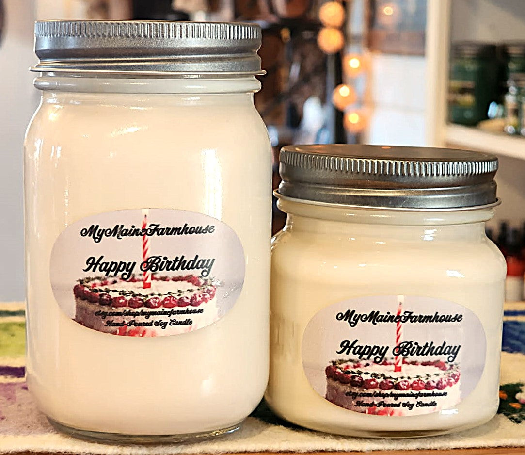 Happy Birthday Soy Candle – Sweet Vanilla Cake & Celebration Scent