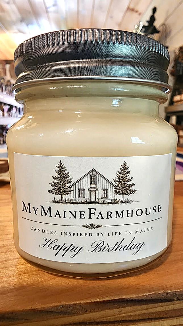 Happy Birthday Soy Candle – Sweet Vanilla Cake & Celebration Scent