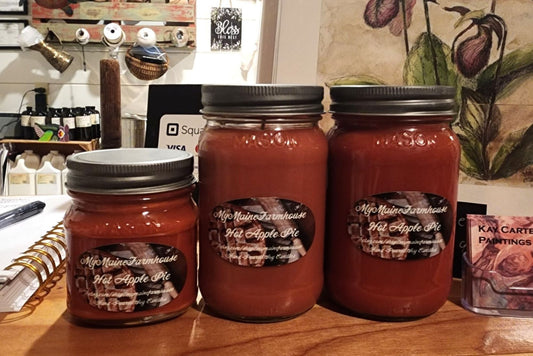 Hot Apple Pie Soy Candle – Warm Baked Apple & Buttery Crust Cozy Scent