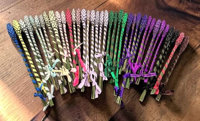 Handwoven Lavender Wand • Maine Grown • Traditional Botanical Keepsake • Fragrant Farmhouse Gift