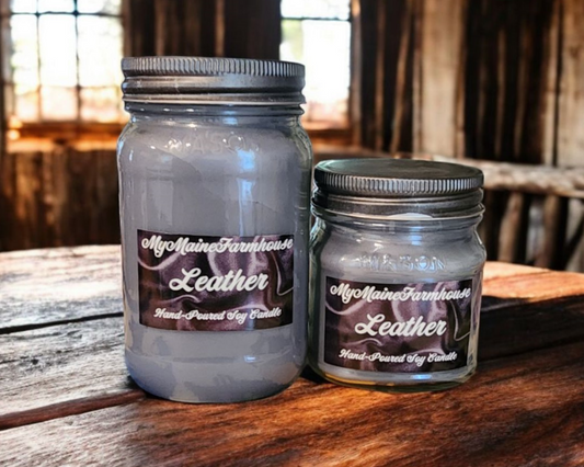 Leather Soy Candle – Rich Warm Leather & Rustic Cozy Scent