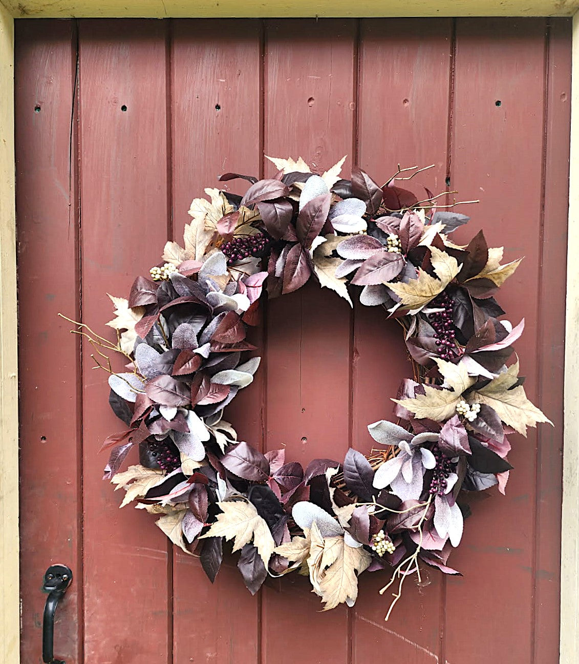 The Quiet Hedgerow | Moody Autumn Farmhouse Wreath