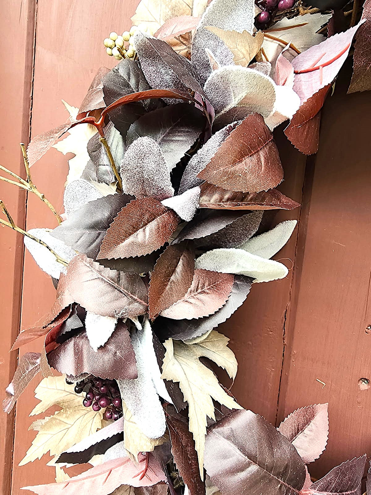 The Quiet Hedgerow | Moody Autumn Farmhouse Wreath
